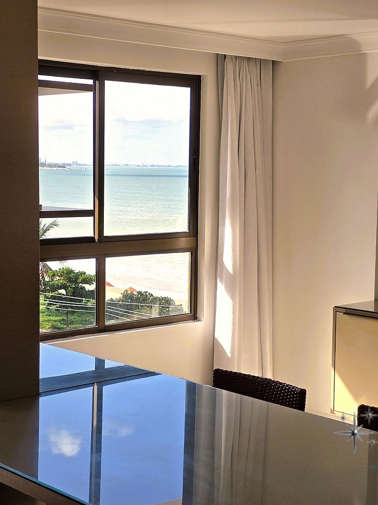 Incredible penthouse on the beach in Cabo Branco