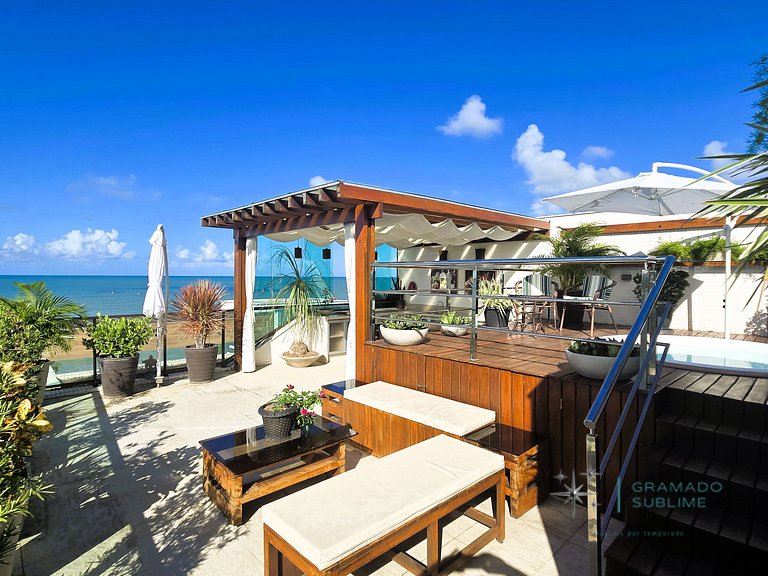 Incredible penthouse on the beach in Cabo Branco