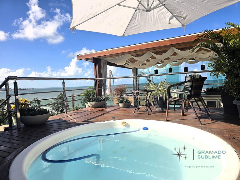 Incredible penthouse on the beach in Cabo Branco
