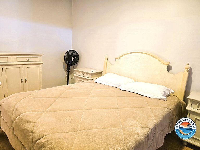 Apartamento a 150m da Rua Coberta