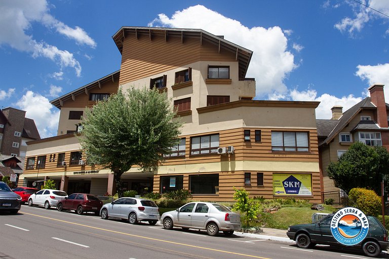 406 - Luxo ao lado da rua Coberta