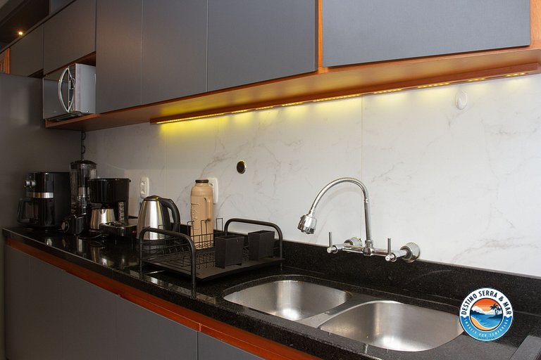 406 - Luxo ao lado da rua Coberta