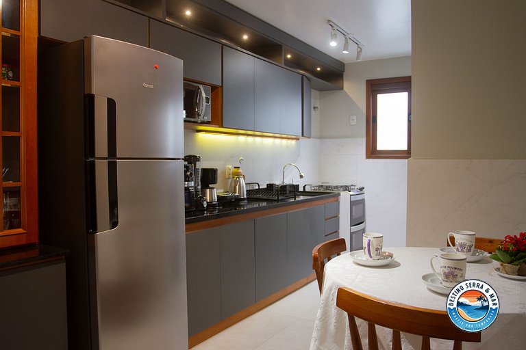 406 - Luxo ao lado da rua Coberta