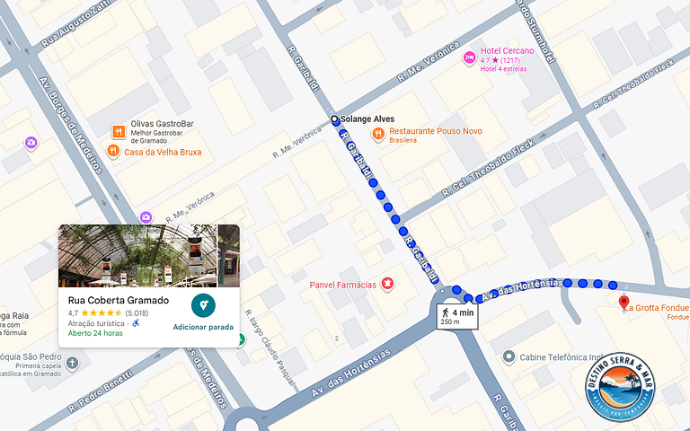 406 - Luxo ao lado da rua Coberta